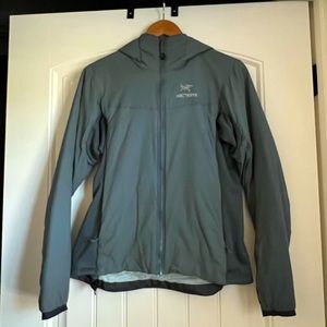 Arc’teryx Atom LT Hoody Jacket, Slate Gray, size M